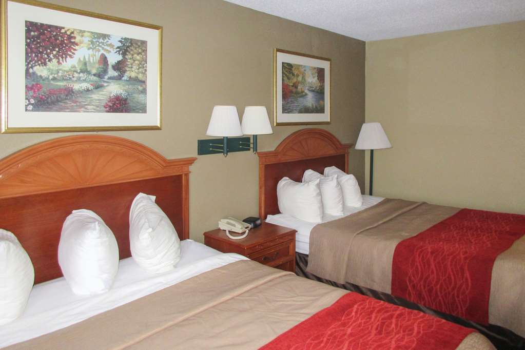 Quality Inn & Suites Ferdinand Ruang foto
